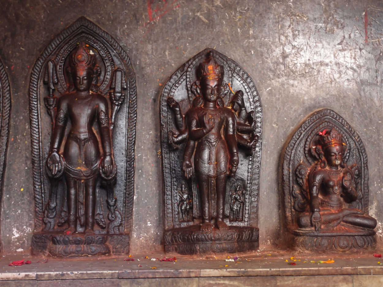 2018-01-14 13 Uhr - Am Tempel (Audio, Foto) 